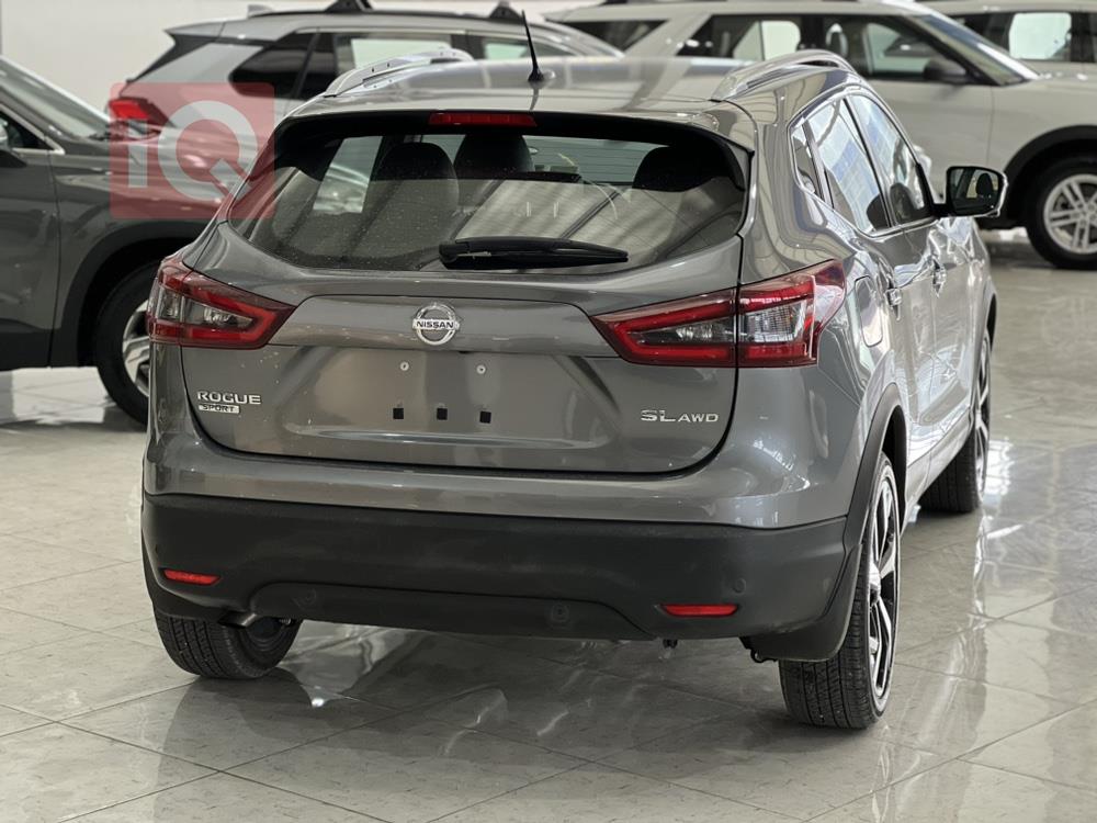 نيسان روج سبورت